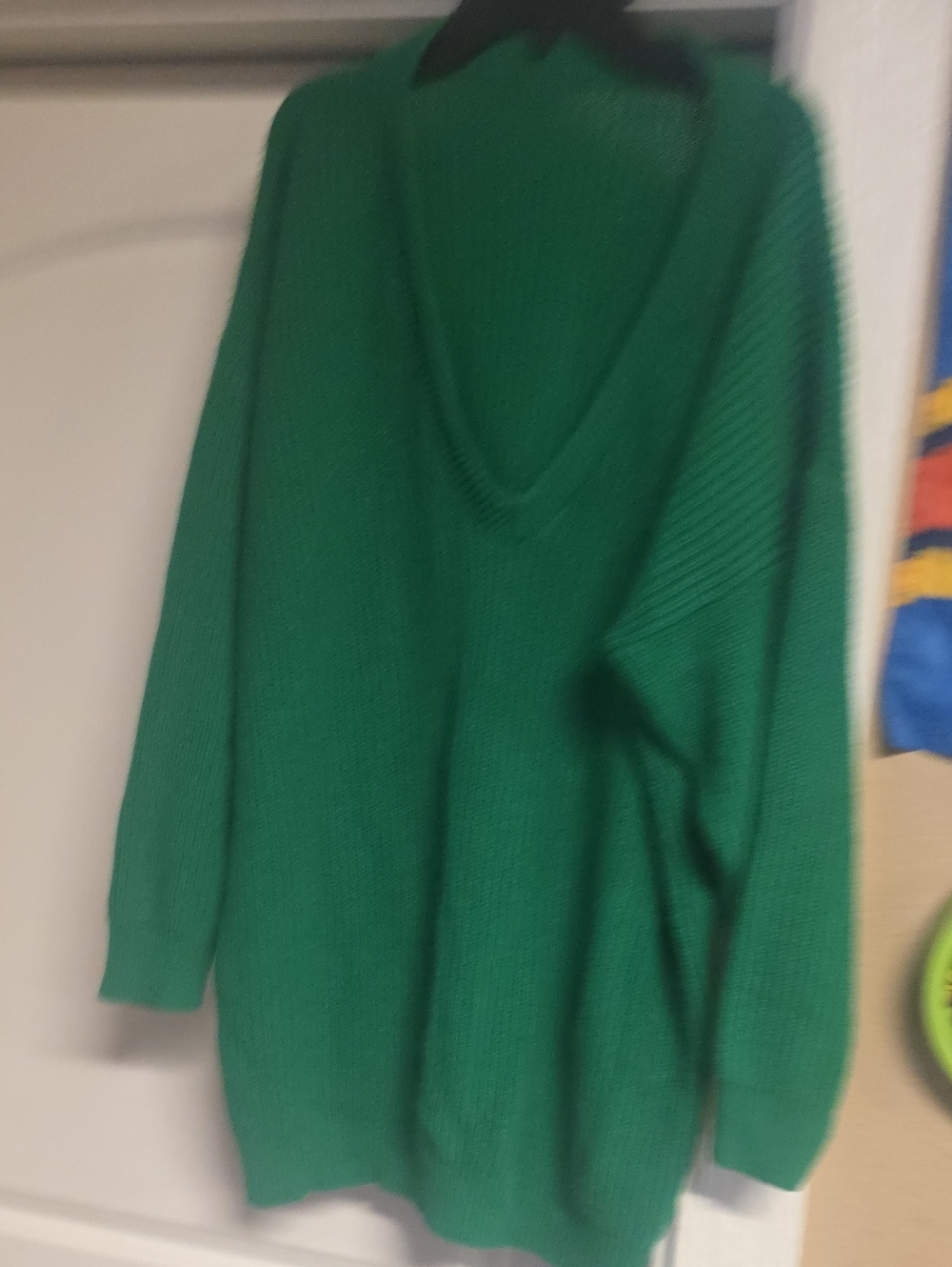 V-Neck Oversized Knit Sweater in Green